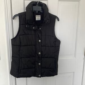 OLD NAVY Black Women's Down-Insulated Puffer Vest Size Med | Winter Vest